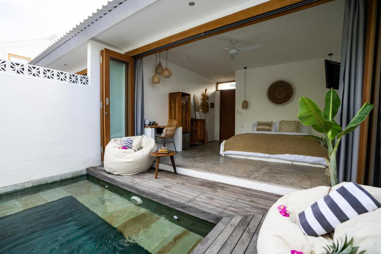 Tiga Studios - Adults Only Kuta  Экстерьер фото
