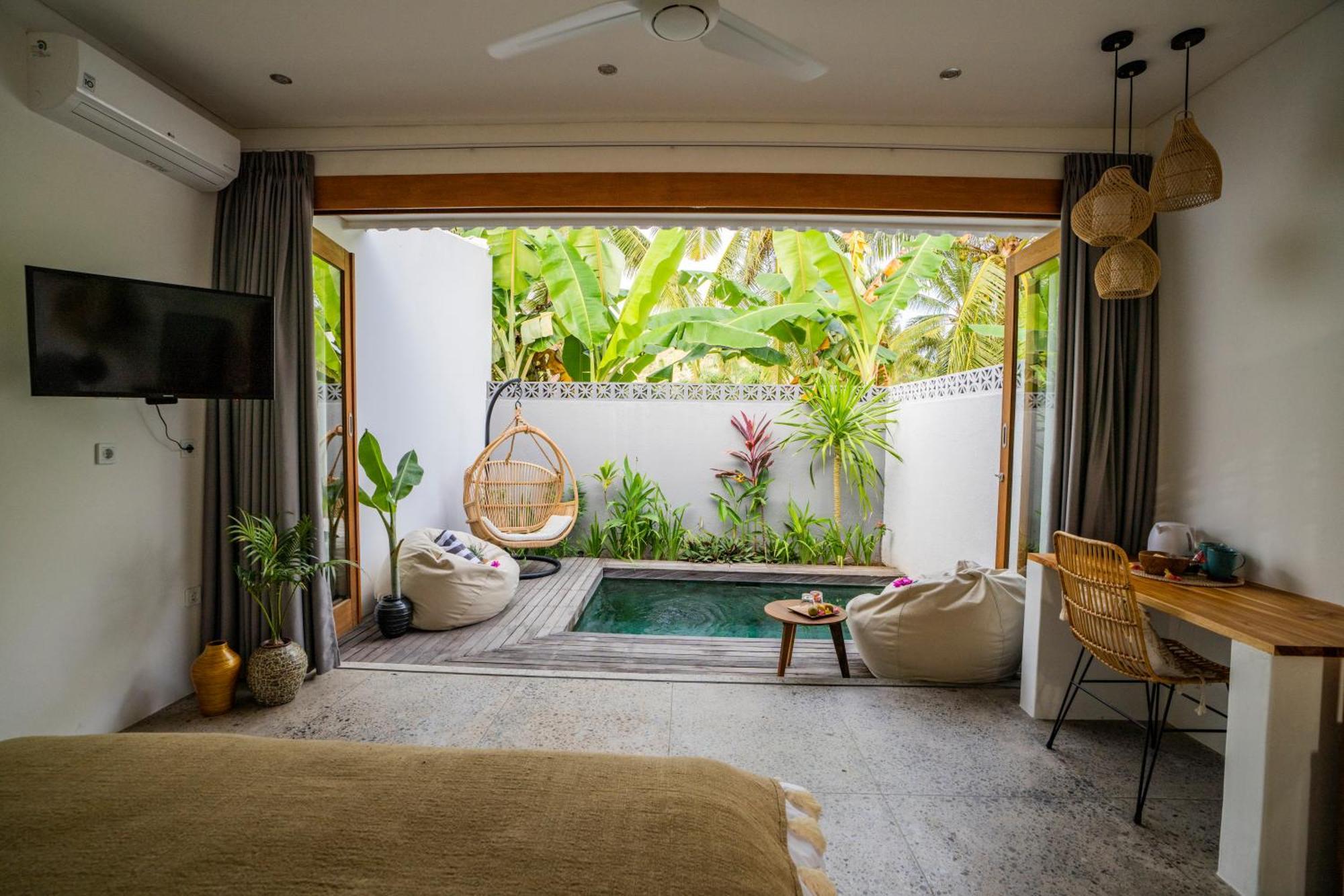 Tiga Studios - Adults Only Kuta  Экстерьер фото